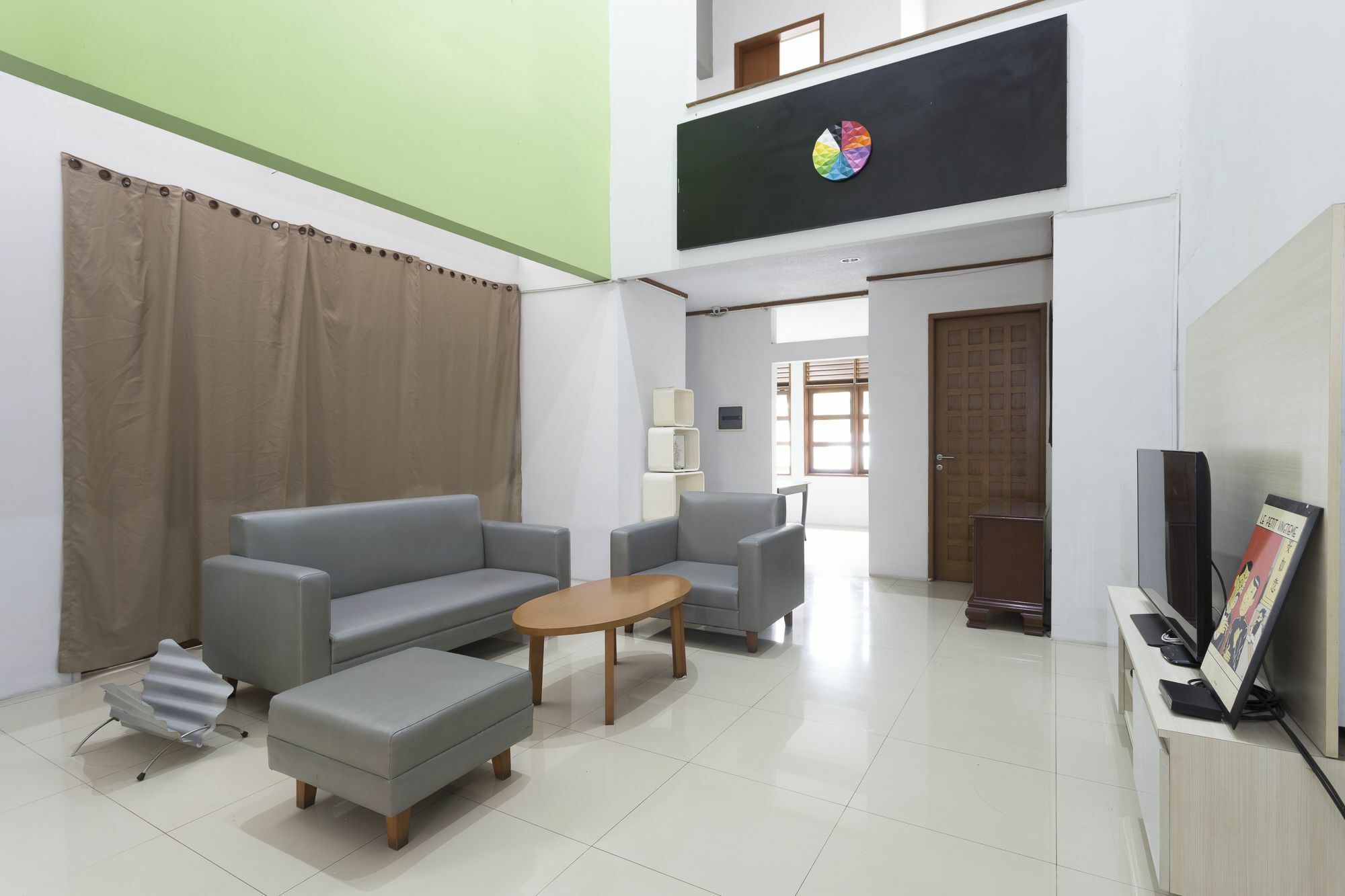 Reddoorz Plus Near Cilandak Town Square 2 Jakarta Exterior photo
